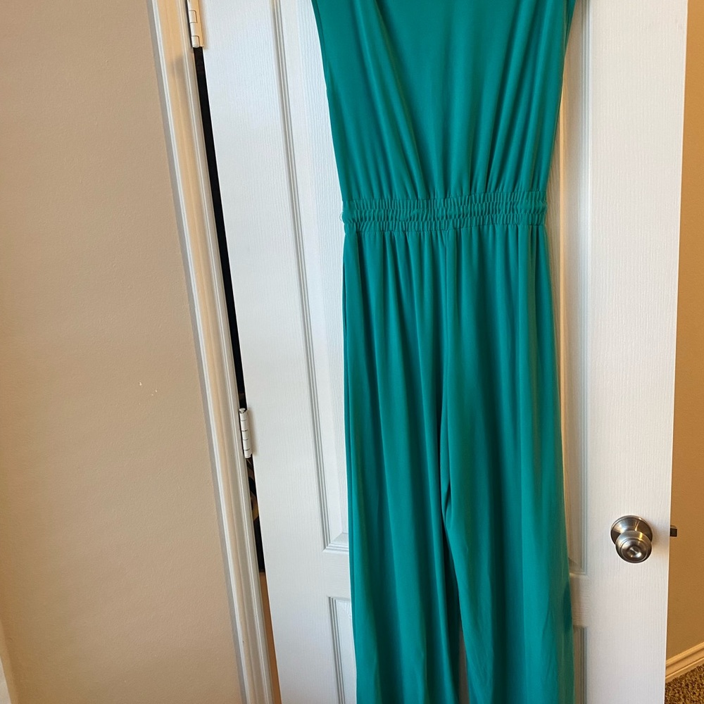 Jumpsuit - Picture 2 of 4